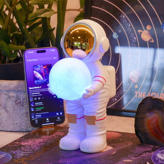 Bluetooth Astronaut Speaker