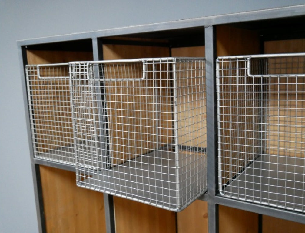 Elevate your entryway with our Industrial Hallway Unit, thoughtfully designed to maximise your space. The sturdy steel construction offers reliable coat display and convenient shoe storage, bringing both functionality and modern contemporary style to your hallway. This versatile piece keeps your entrance organised while complementing your home's aesthetic.