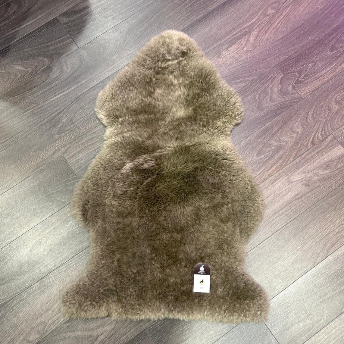 Vole Brown Regular Sheepskin Hide