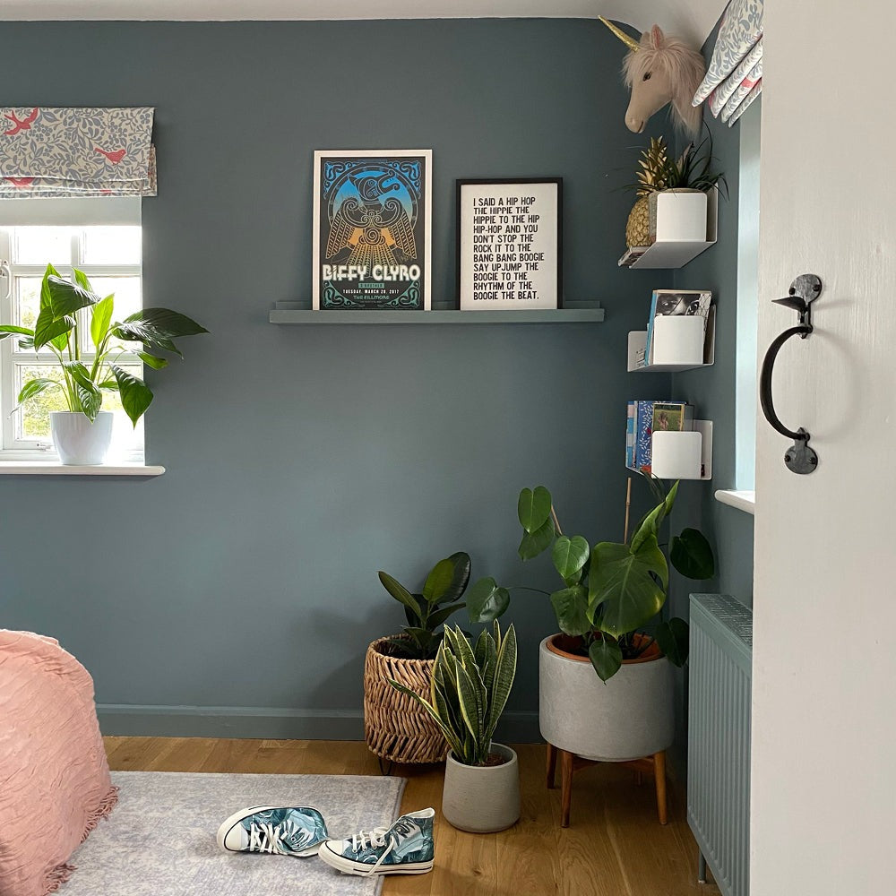 'Mr Clifton' Grey Teal Paint