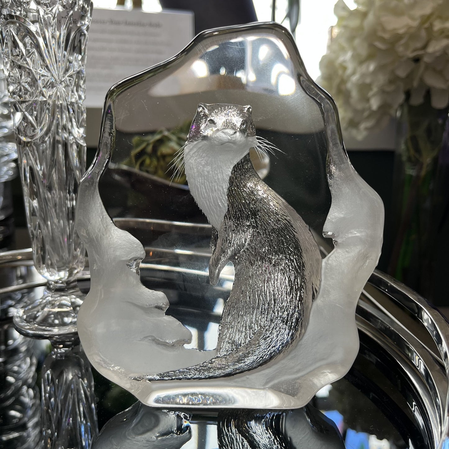 Vintage Mats Jonasson Crystal Otter Paperweight