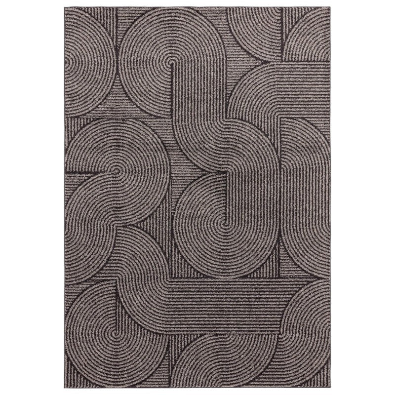 Rug with geometric pattern on a plain background